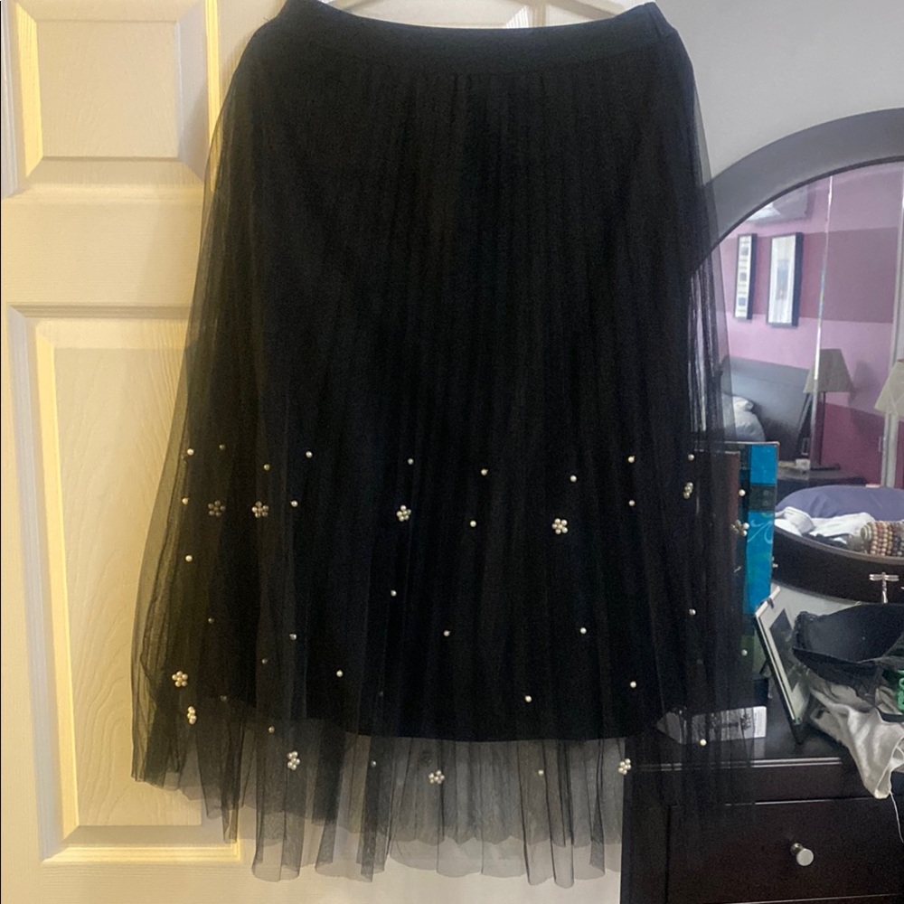Eva Franco Black Midi Skirt with Pleated Embellishments
